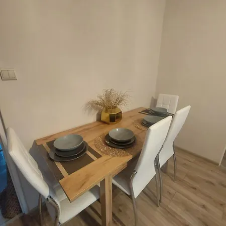 Mieszkanie 3 Pokojowe Na Gizycko